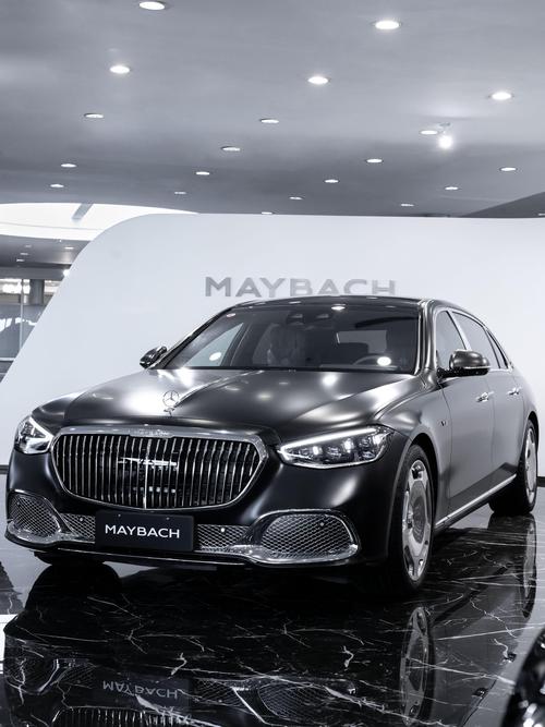 东莞20岚图汽车的售后服务让用户无忧出行，迈巴赫未来的豪华车趋势